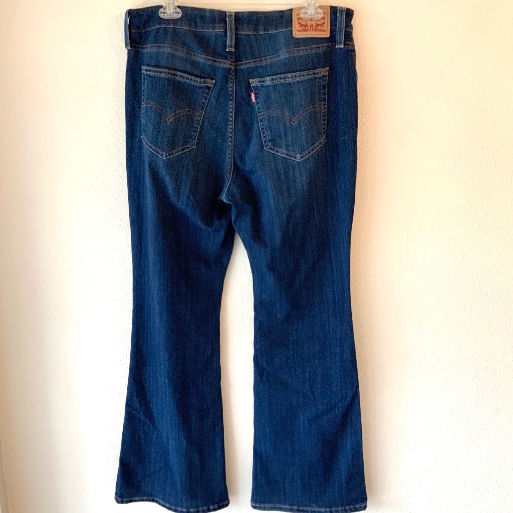 Levis 726 Flare Size 33
